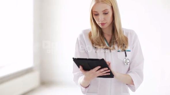 doctor working with tablet pc