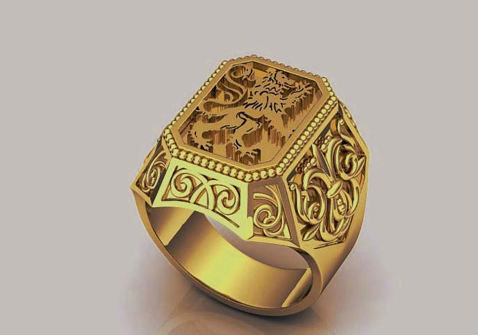 Man ring with pattern and lion emblem
